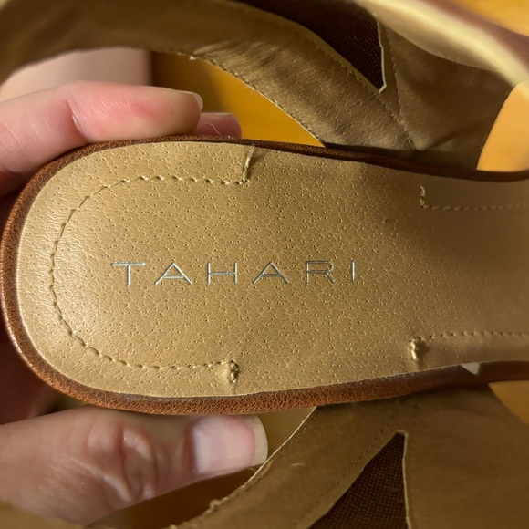 Tahari Heels - Picture 4 of 4